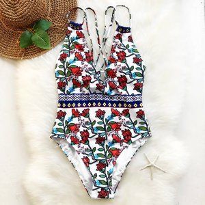 NWT // CUPSHE Swimsuit // Spring Blossoms Print One-Piece (Backless Deep V-Neck)